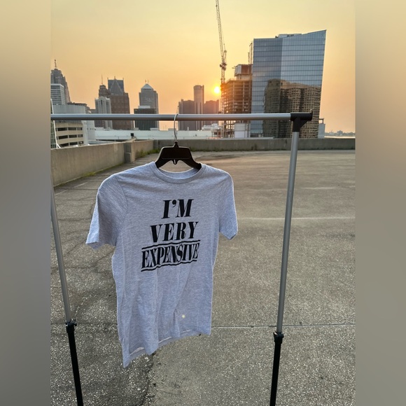 SWANK A Posh Light Gray Statement Tee Size S (Fits M) - Picture 1 of 4